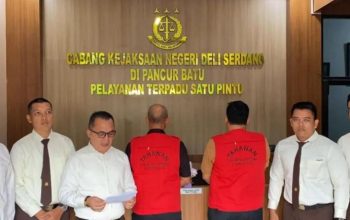 Korupsi Dana BOS Rp 785 Juta, Mantan Kepsek dan Bendahara SMKN 1 Pancur Batu Ditahan